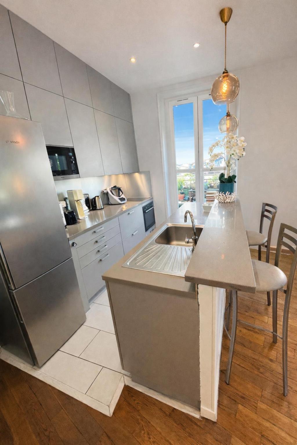 Duplex Marais Square Du Temple Parking Appartamento *